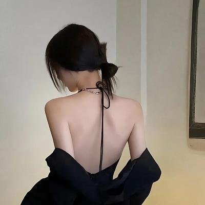 女子公寓海报